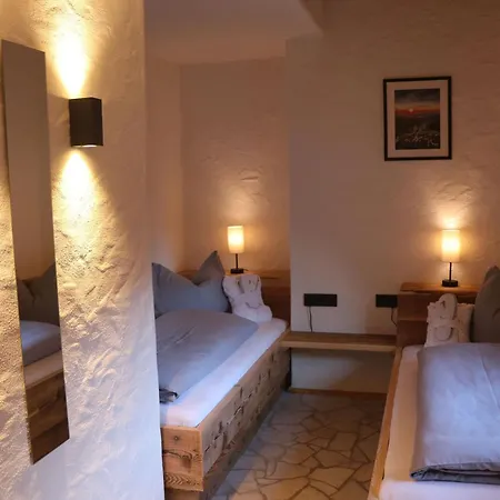 Am Bachl 1 Chalet Flattach