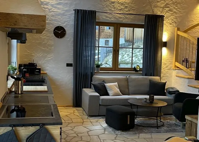 Am Bachl 1 Chalet Flattach